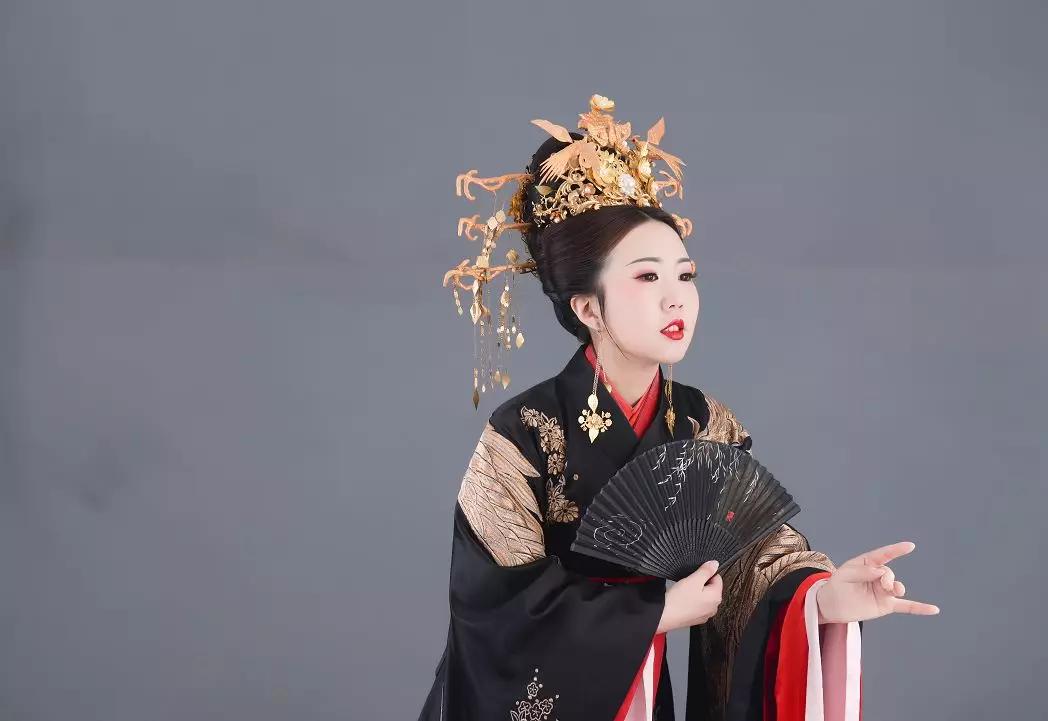隆鼻手术