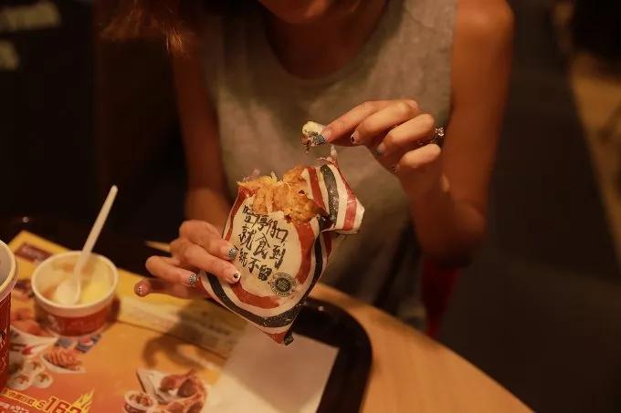 自体脂肪填充术