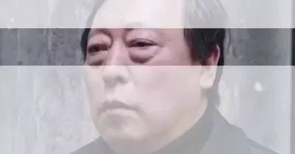 去眼袋手术