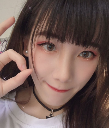 去眼袋手术