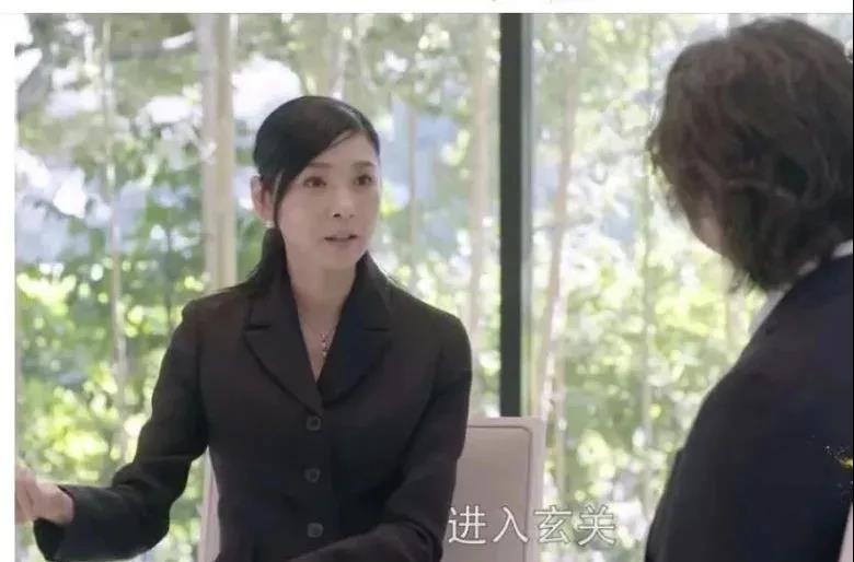 去眼袋手术