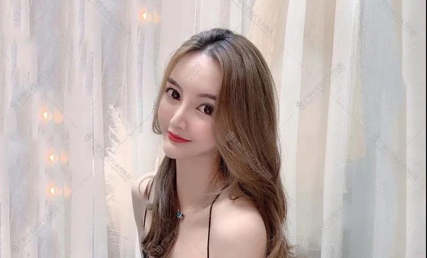 隆鼻手术