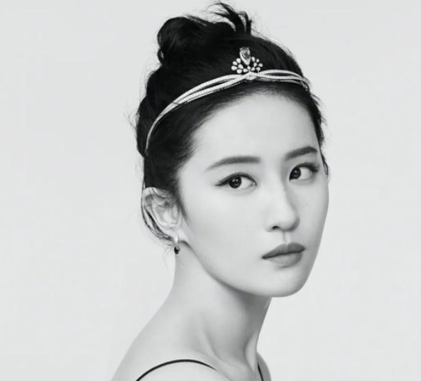 玻尿酸丰卧蚕