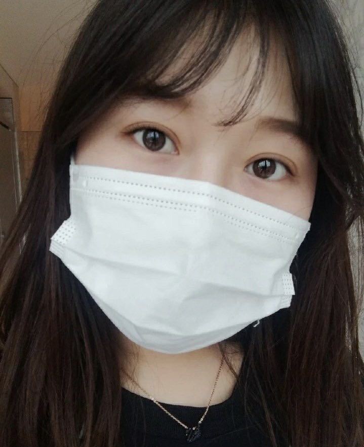 去眼袋手术