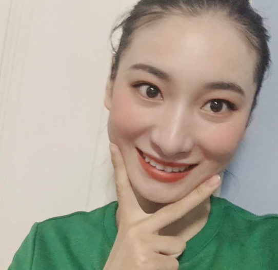 去眼袋手术
