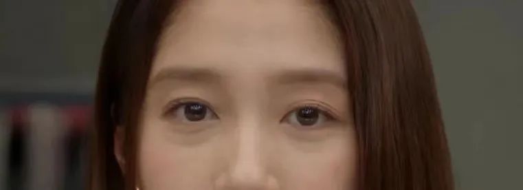 去眼袋手术