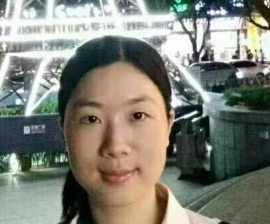 去眼袋手术