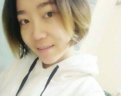 去眼袋手术