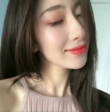 去眼袋手术