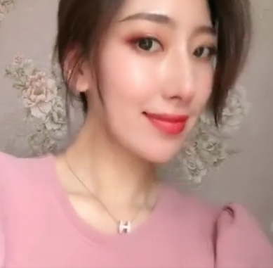 去眼袋手术