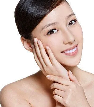 美白