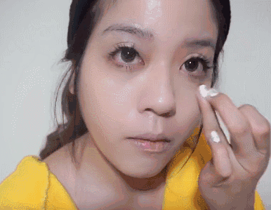 去眼袋手术