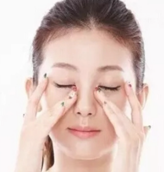 眼袋