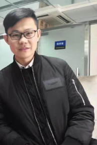 去眼袋手术