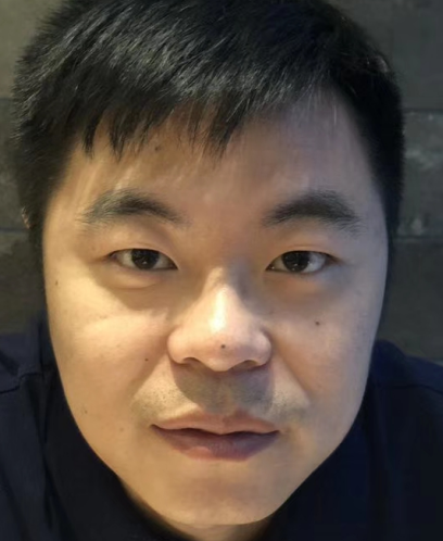 去眼袋手术