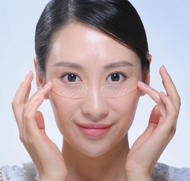 去眼袋手术