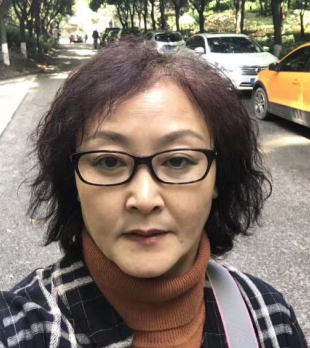 去眼袋手术