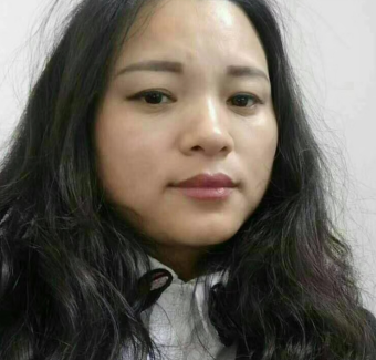 去眼袋手术