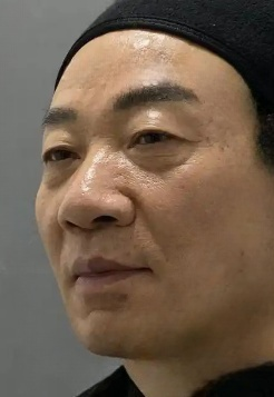 去眼袋手术