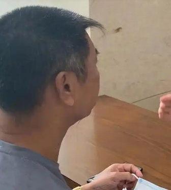 去眼袋手术