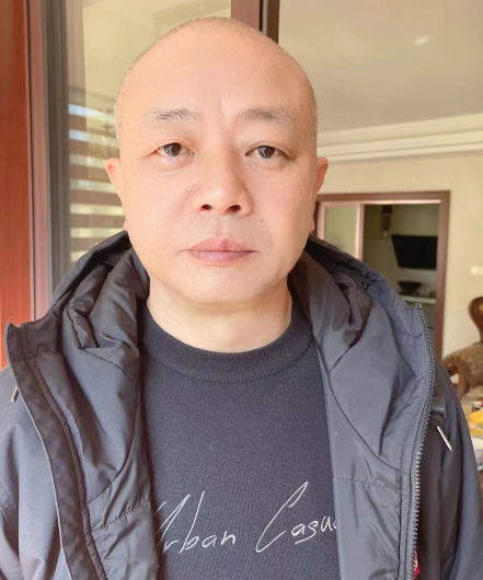 去眼袋手术