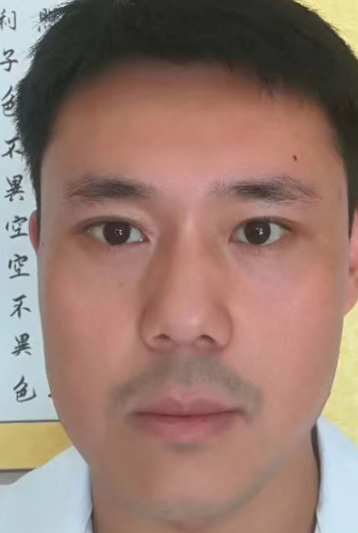 去眼袋手术