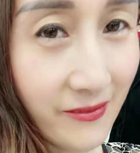 ۴