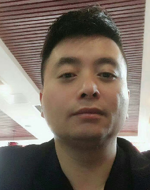 去眼袋手术