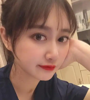 双下巴