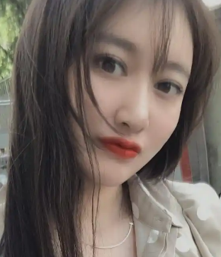 双下巴