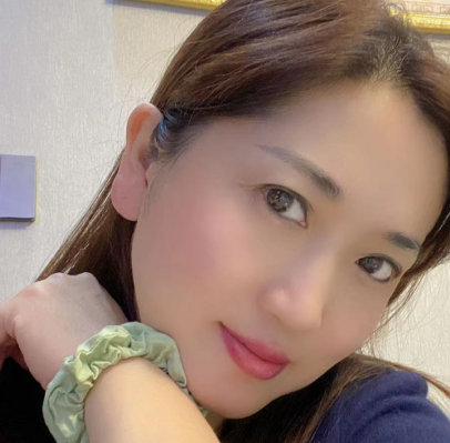 去眼袋手术