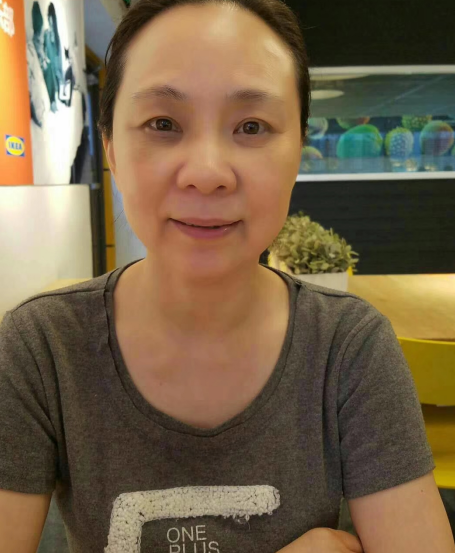 去眼袋手术